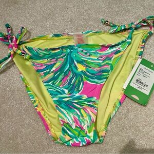 NWT Lilly Pulitzer Tropic Print String Bikini Bottom Size 4 – Swimwear